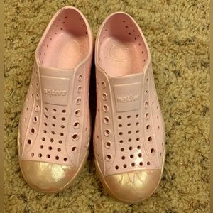 Native Shoes Jefferson Gloss Milk Pink/Shell Hyam’s Pearl/Gloss 13